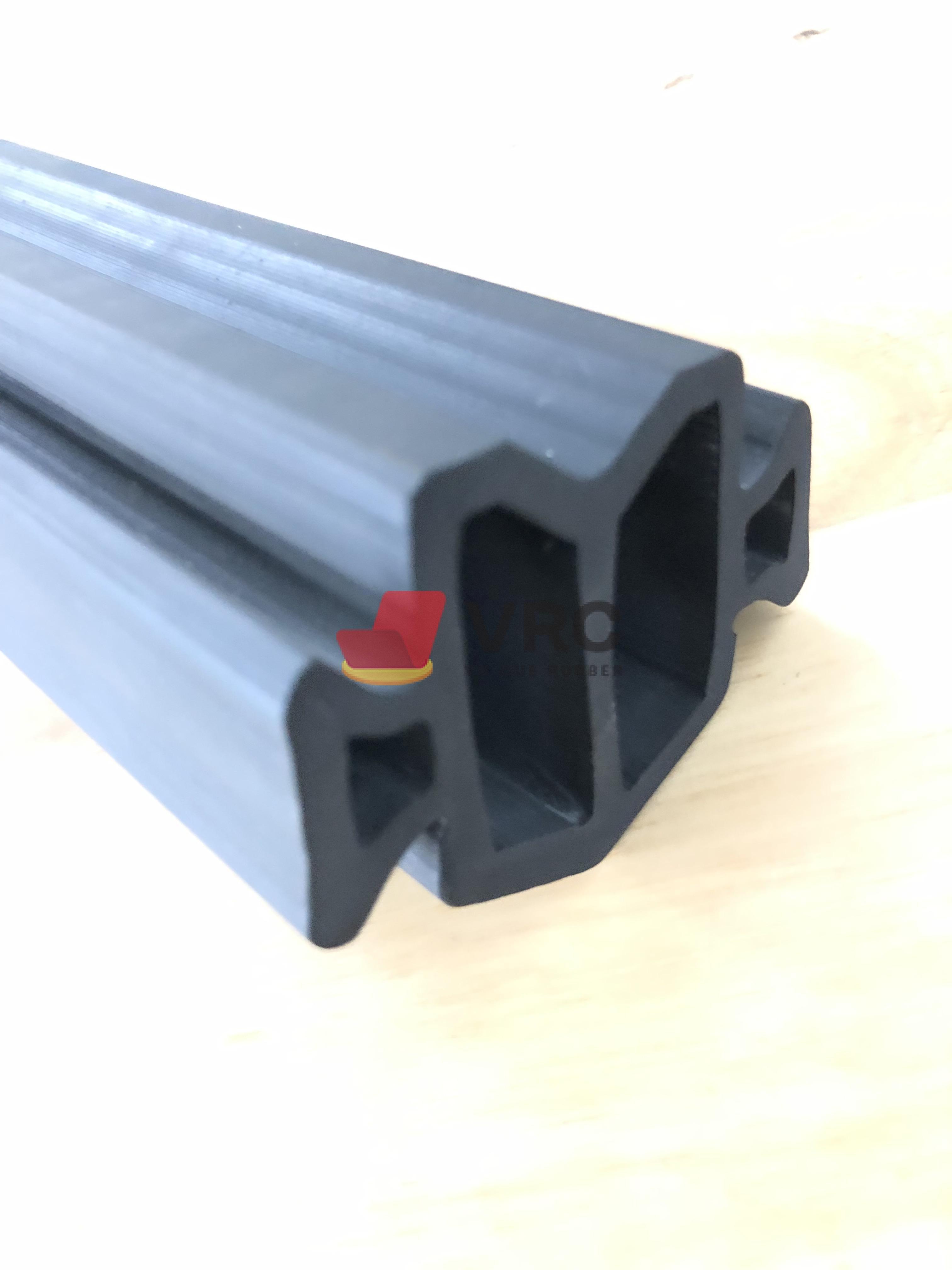 DẢI CAO SU KHE CO GIÃN BeJ – EPDM